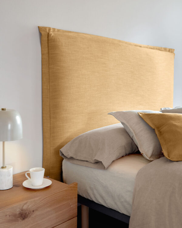 Cabecero desenfundable Tanit de lino mostaza para cama de hasta 180 cm
