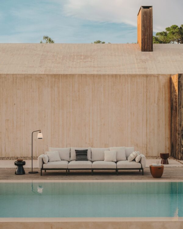 Sofá modular de exterior Sorells 4 plazas con tapizado beige y aluminio gris 370 cm