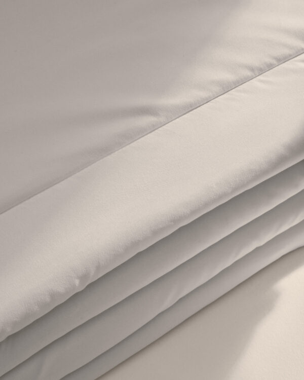 Nórdico Atra de plumón y pluma 190 g/m2 para cama de 150/160 cm hecho en España