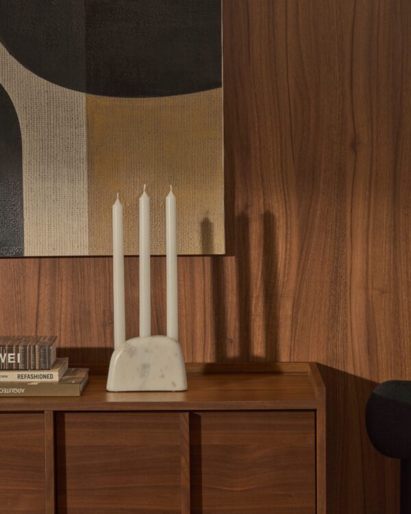Candelabro mediano Signe de mármol blanco 10 cm