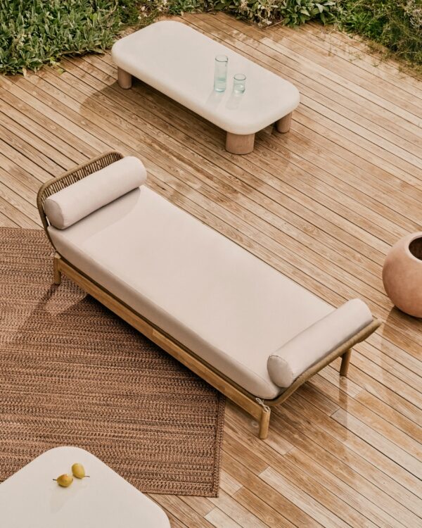 Tumbona Catalina de cuerda beige y madera maciza de acacia FSC 100%
