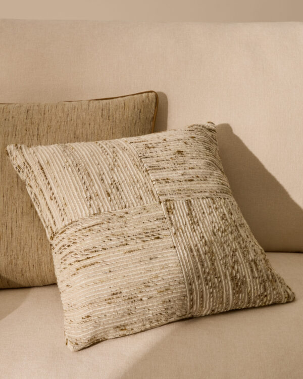 Funda de cojín Anuba jacquard de cuadros beige y verde 45 x 45 cm