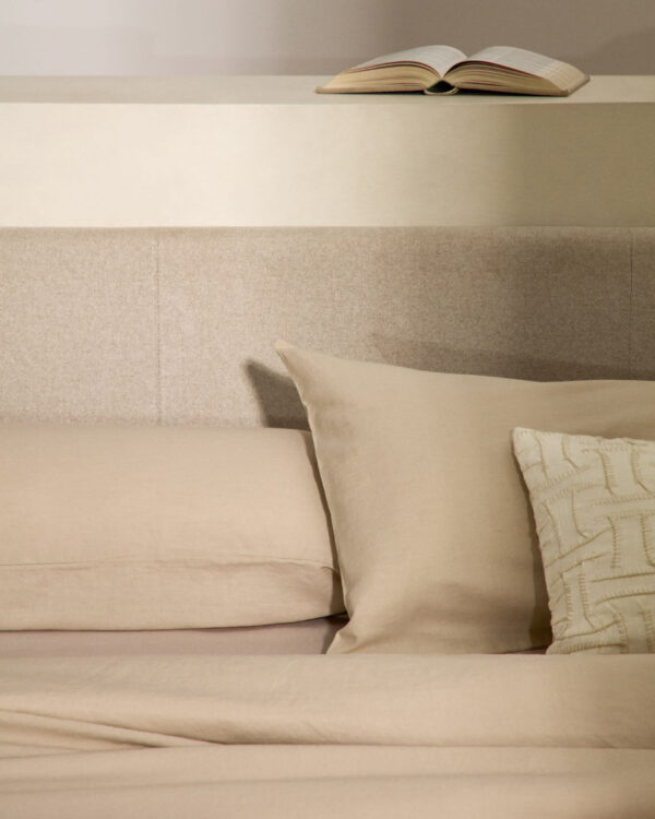 Cama con canapé abatible Nahiri chenilla beige para colchón de 180 x 200 cm