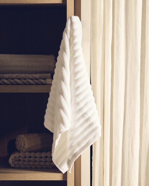 Toalla de mano Navira 100% algodón blanco 50 x 90 cm
