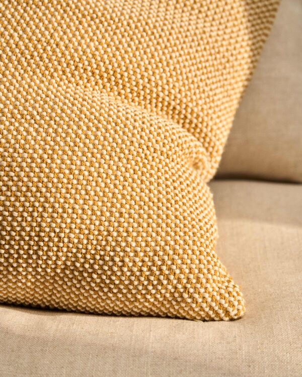 Funda de cojín Narida 100% algodón jacquard mostaza 50 x 50 cm