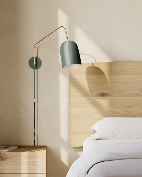 Aplique de pared Audrie de acero con acabado pintado verde