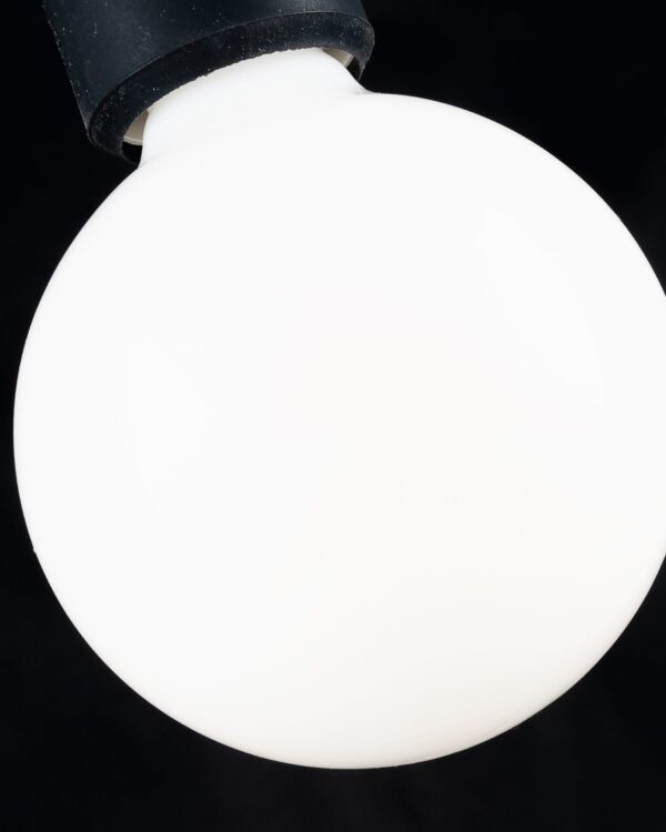 Bombilla LED Bulb E27 de 6W y 95 mm luz cálida