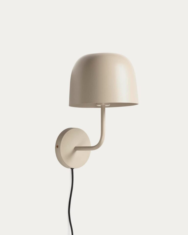 Aplique Alish de metal con acabado pintado beige