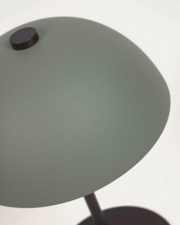 Lámpara de mesa Aleyla de metal con acabado verde