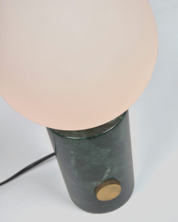 Lámpara de mesa Lonela de mármol con acabado verde