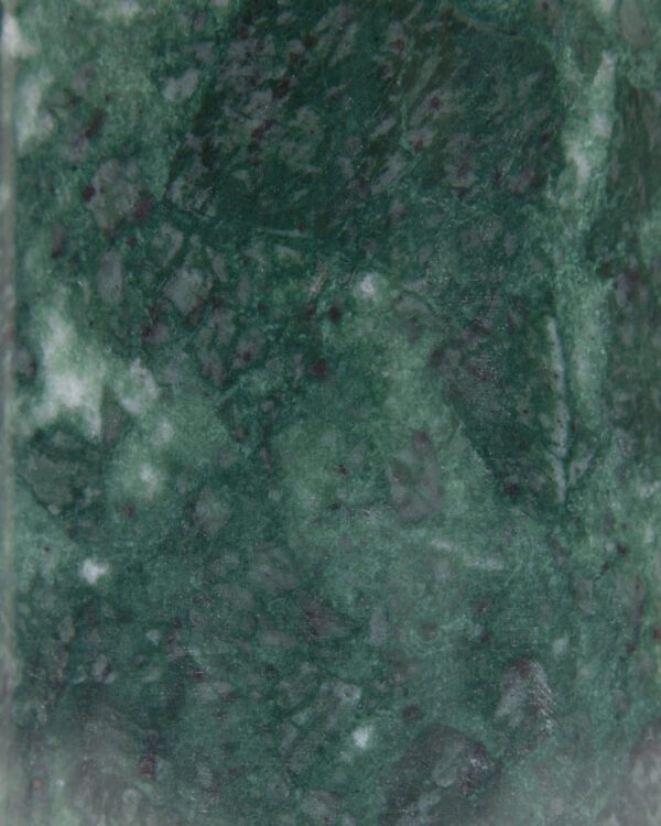 Lámpara de mesa Lonela de mármol con acabado verde