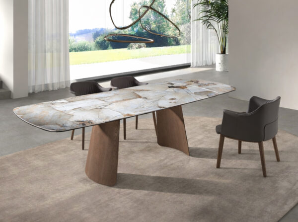 Mesa comedor extensible ovalada barril mármol porcelánico y nogal