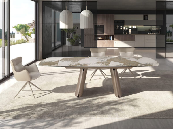 Mesa comedor extensible ovalada barril mármol porcelánico y acero taupé metalizado