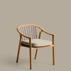Silla apilable de exterior Elunda de madera maciza de teca FSC 100%