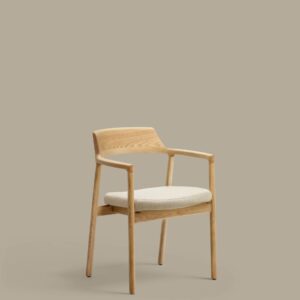 Silla desenfundable Alocs de madera maciza de roble con acabado natural FSC Mix Credit