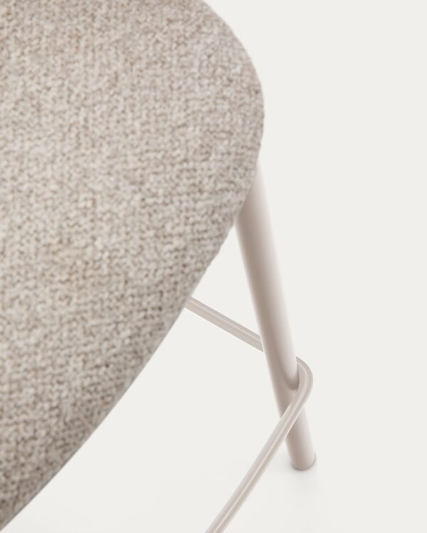 Taburete Maina chenilla gruesa beige y patas de acero acabado beige FSC Mix Credit 65 cm