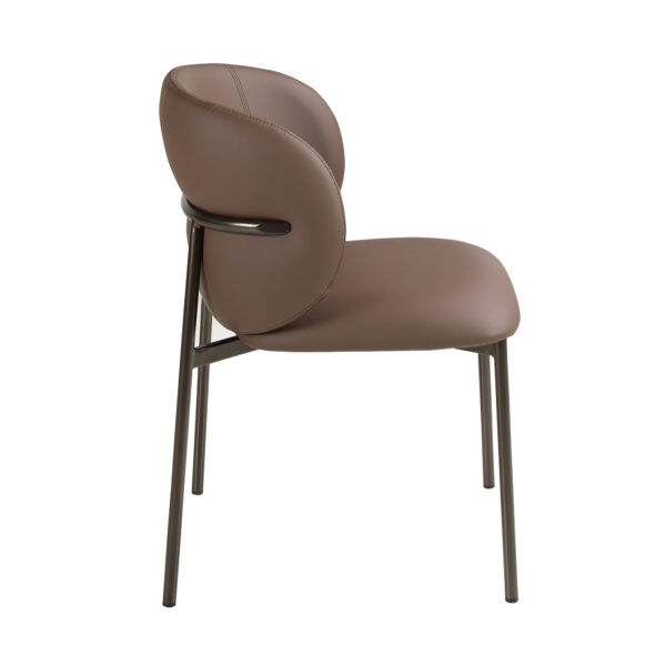 Silla polipiel marrón oscuro