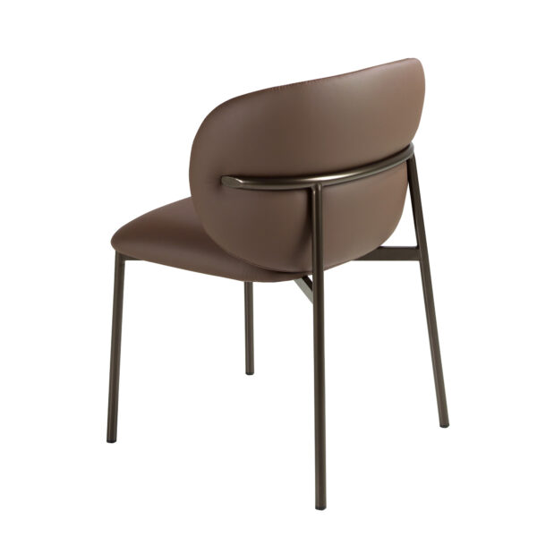 Silla polipiel marrón oscuro