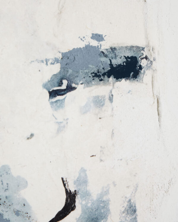Cuadro abstracto Erale gris y azul pintado a mano 47 x 182 cm