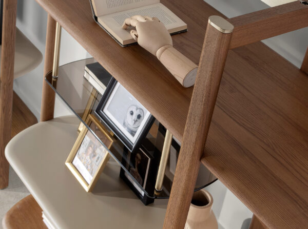 Estantería rectangular derecha nogal claro y madera color Greige