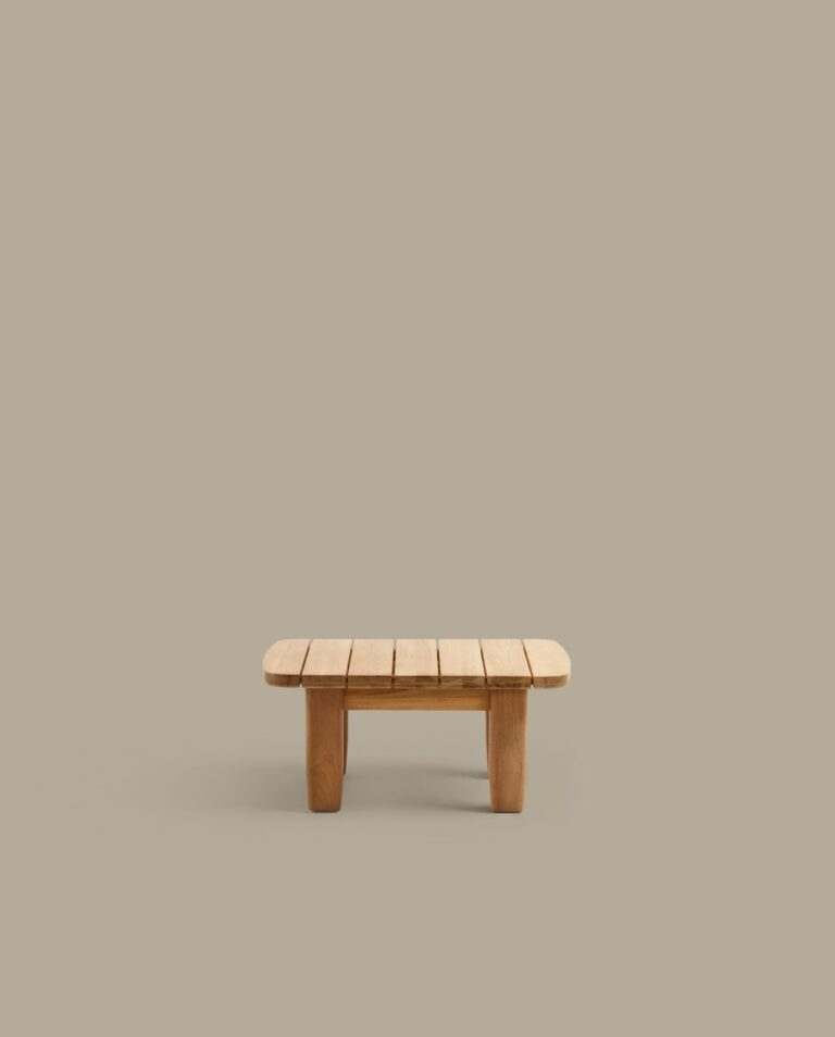 Mesa auxiliar Tirant de madera maciza de teca FSC 100% 70 x 70 cm