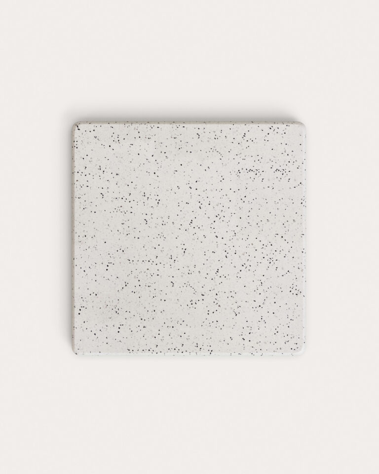Sobre de mesa de exterior Saura de terrazo blanco70 x 70 cm