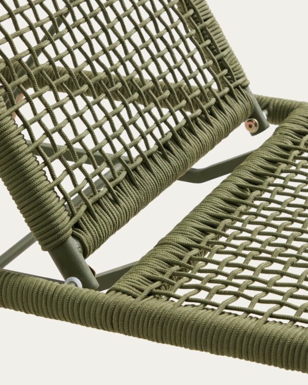 Tumbona Dandara de acero, cuerda verde y patas de madera maciza de acacia FSC 100%