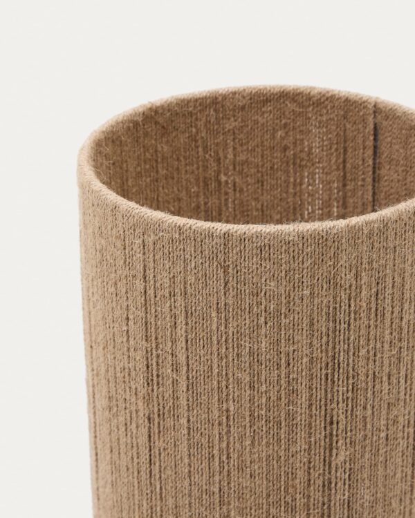 Lámpara de mesa Kor de madera de acacia con acabado oscuro y yute