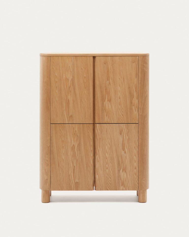 Aparador alto Salaya de madera contrachapada de fresno FSC Mix Credit 100 x 134 cm