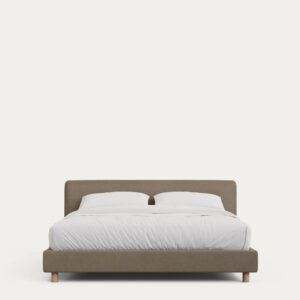 Cama desenfundable Valma de chenilla marrón y patas madera maciza de haya colchón de 160 x