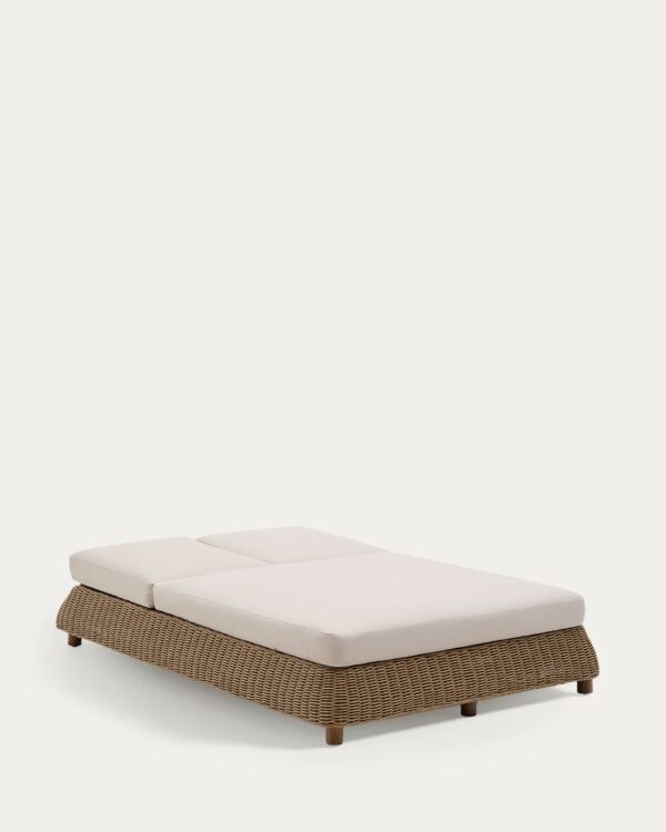 Tumbona doble Meria de ratán sintético y patas de madera maciza de acacia FSC 100%