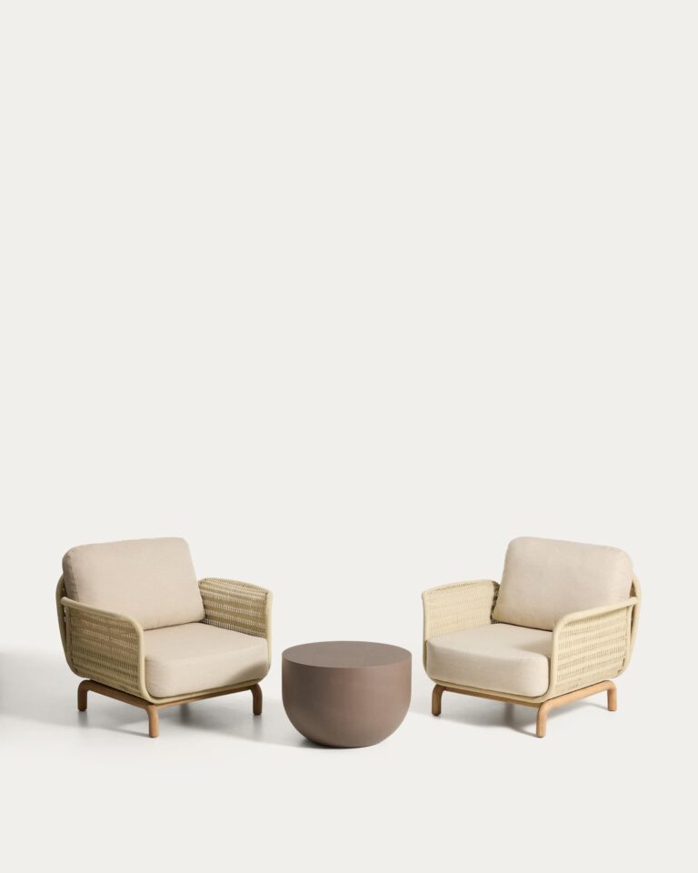 Set de 2 butacas Alipa de madera maciza de acacia FSC 100% y cuerda crudo y mesa de centro