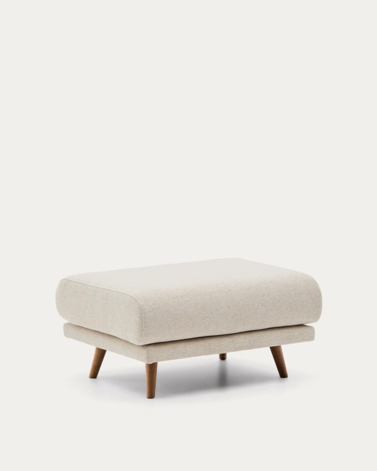 Reposapiés Karin de chenilla beige y patas de madera maciza de haya con acabado tono nogal