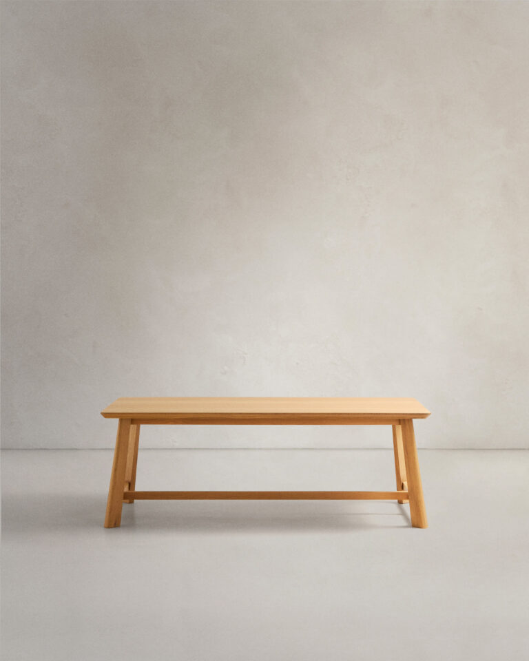 Mesa Idun de chapa y madera maciza de roble acabado tono natural FSC Mix Credit 220x100cm