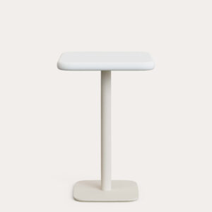 Mesa alta de exterior Dina con sobre de cemento blanco 70x70cm y pie de acero blanco 48x48