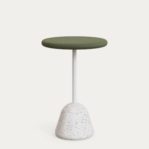 Mesa alta redonda de exterior Saura con sobre de cemento verde Ø70cm y pie de terrazo blan