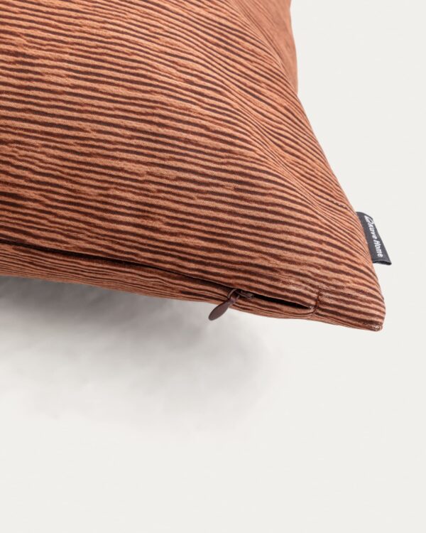 Funda de cojín Mirca estructura marrón 45 x 45 cm