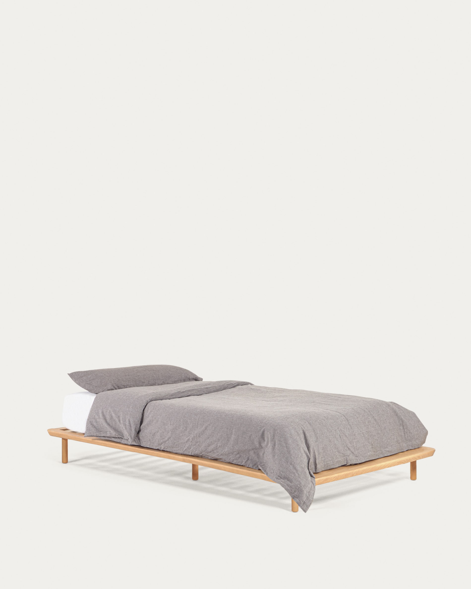 Cama Anielle de madera maciza de fresno para colchón de 90 x 200 cm