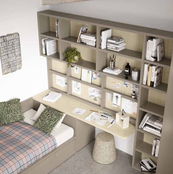 NEO 08 · Compacta con librería de cubos y escritorio integrado